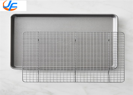 RK Bakeware چین سینی پخت آلومینیوم با سیم خنک کننده
