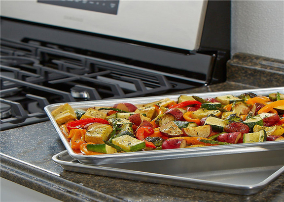 RK Bakeware چین تجارت آلومینیوم پخت و پز سینی کوکی ورق ژله رول پان اندازه کامل نصف اندازه چهارم ورق پان