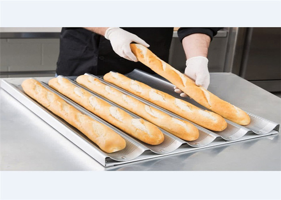 RK Bakeware چین Nonstick آلومینیوم بیگوت سینی های پخت و پز نان فرانسوی سوراخ شده
